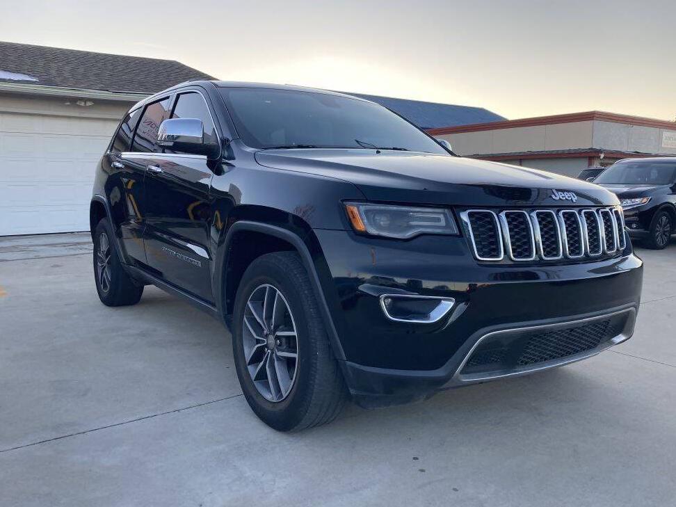 JEEP GRAND CHEROKEE 2018 1C4RJEBG2JC131166 image